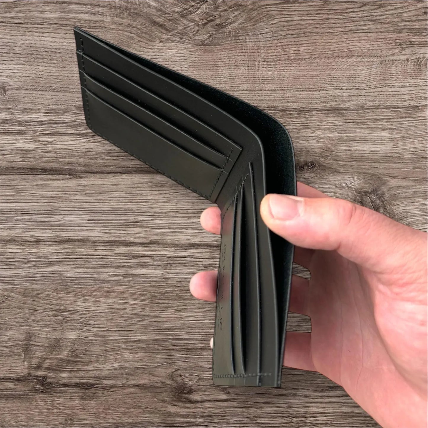 Classic bifold Wallet 6